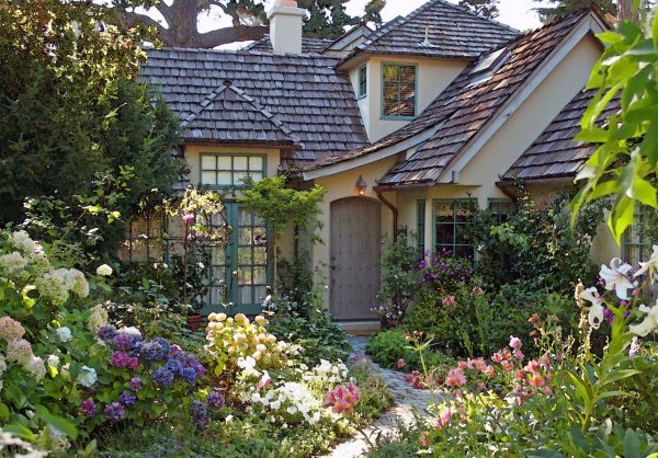 cottage-garden