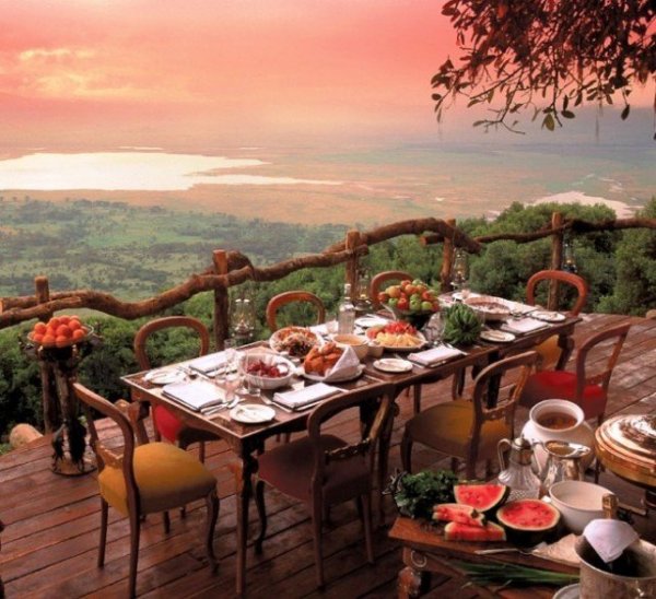 uniqueness-and-natural-beauty-outdoor-of-cottage-resort-on-the-edge-ngorongoro-crater-tanzania_